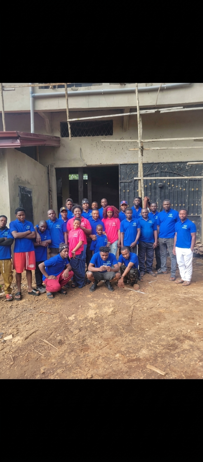 Passion Gardens staff team together